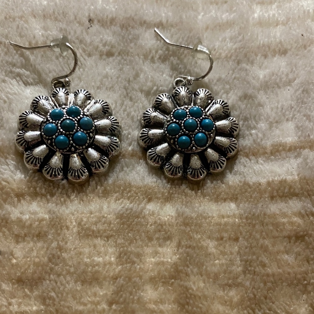 Turquoise  color Floral Silver Drop Earrings - Women Jewelry